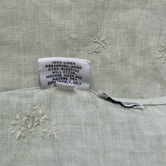 CP Shades Irish Linen Short Sleeve Top Blouse V-Neck Light Green Embroidered L - Picture 7 of 8